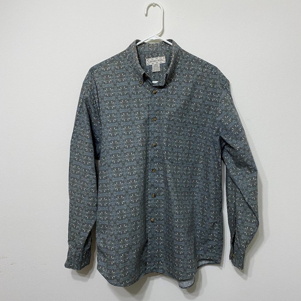 Crossings Large 100% cotton, button-down casual men’s shirt.